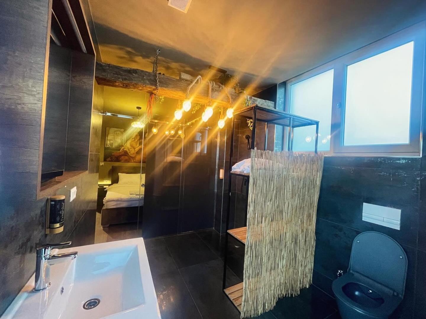 Grand Jnk Boutique Hotel Kukes Ngoại thất bức ảnh
