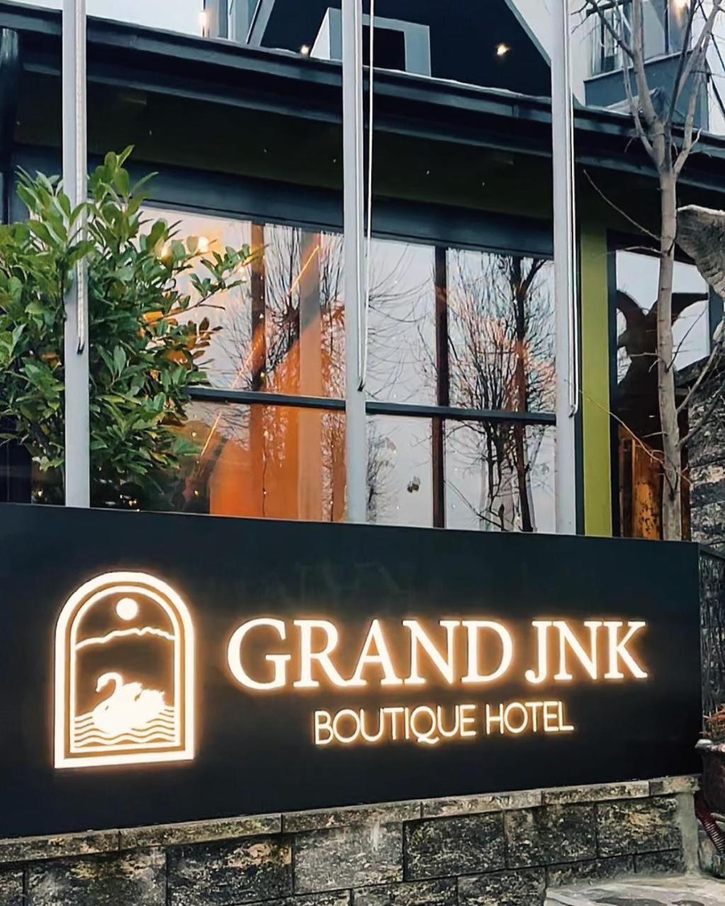 Grand Jnk Boutique Hotel Kukes Ngoại thất bức ảnh