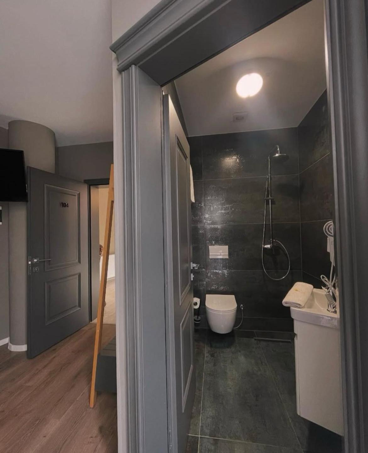 Grand Jnk Boutique Hotel Kukes Ngoại thất bức ảnh